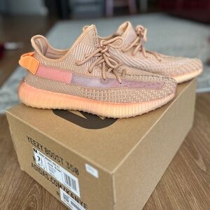 Yeezy Boost 350 V2 Clay size 7.5